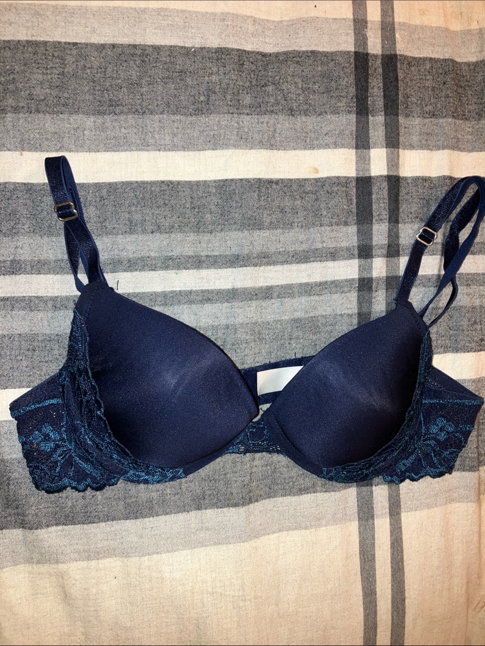 Gilligan & O'Malley Navy Push-Up Lace Trim Bra